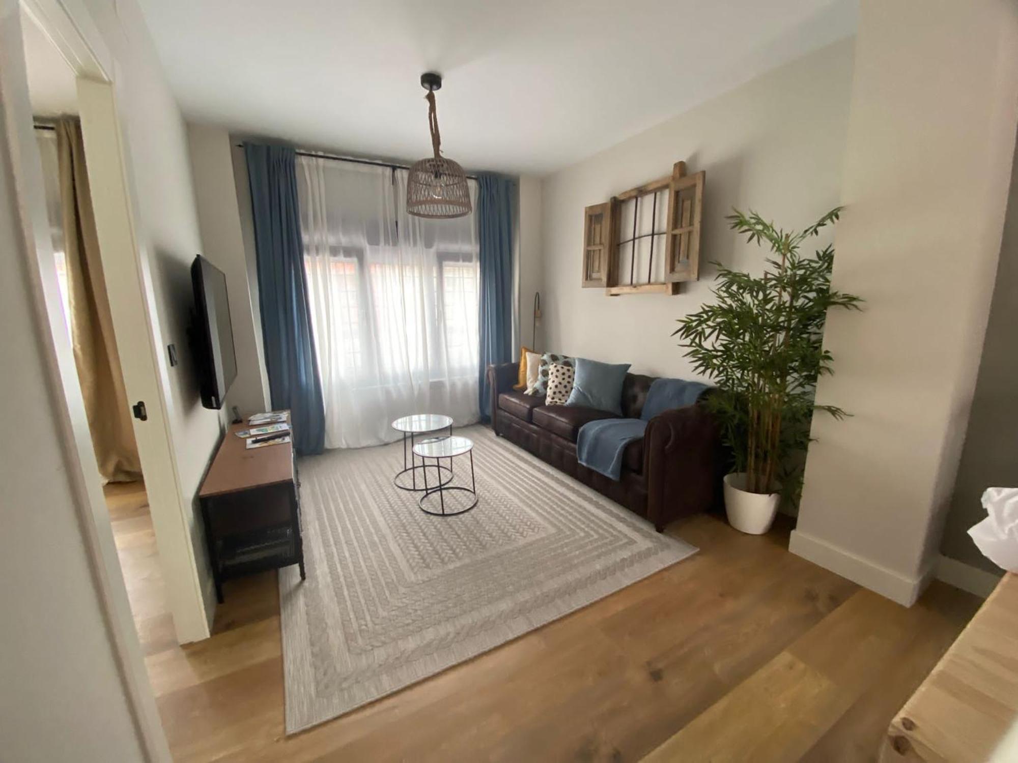 Cornelia Suites 01 桑坦德 外观 照片